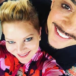 Meet your Posher, Dana